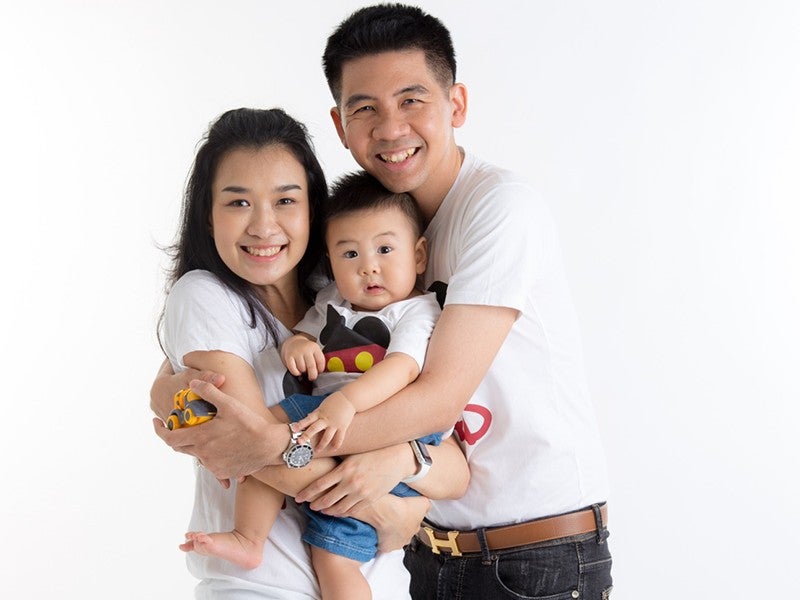 เดือนเพ็ญ สมพลทวีกุล