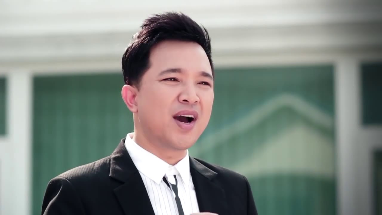 ตฤณ วิชัยดิษฐ